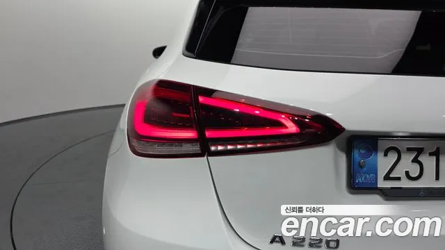 Mercedes-Benz A-Class W177 — Фото автомобиля 8