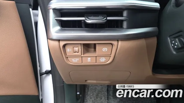 Hyundai Grandeur GN7 — Фото автомобиля 29