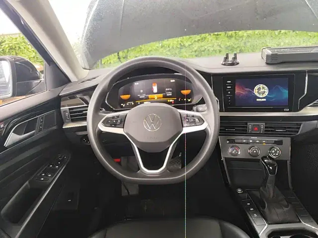 Volkswagen Passat — Фото автомобиля 10