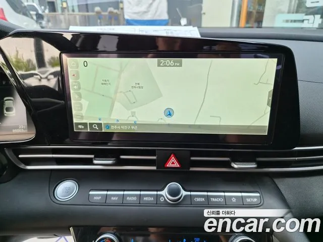 Hyundai AVANTE Avante (CN7) — Фото автомобиля 13
