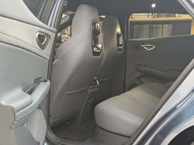 BYD Seal 06 GT — Фото автомобиля 8