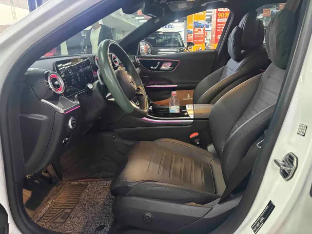 Mercedes-Benz C-Class — Фото автомобиля 4