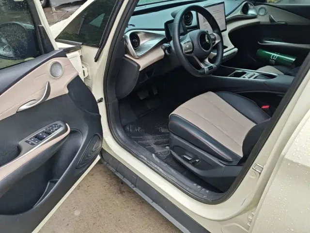 BYD Dolphin — Фото автомобиля 15