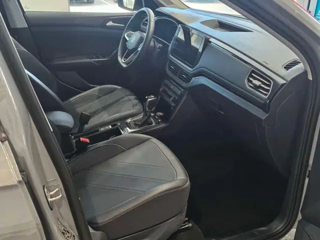 Volkswagen Tharu — Фото автомобиля 10