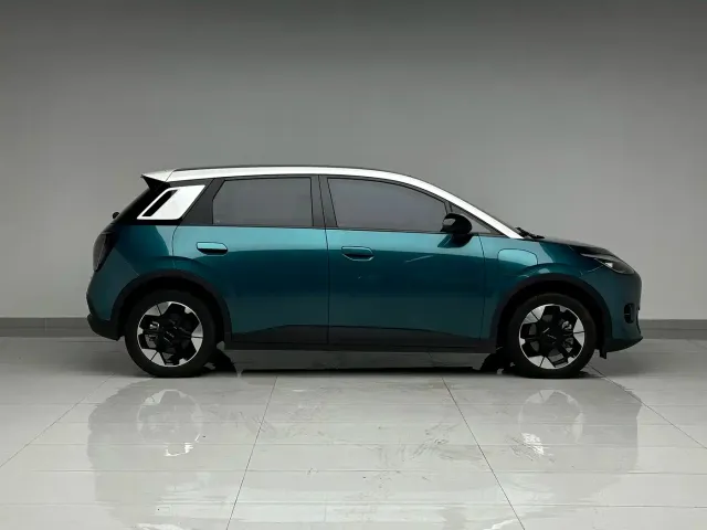 GAC Aion UT — Фото автомобиля 4