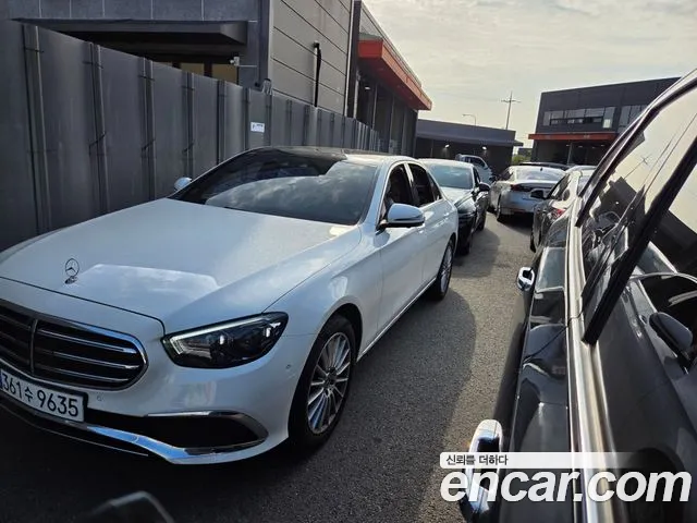 Mercedes-Benz E-Class W213 — Фото автомобиля 2