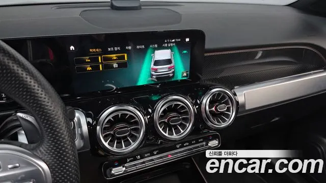 Mercedes-Benz GLB-Class — Фото автомобиля 15