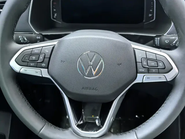 Volkswagen Tharu — Фото автомобиля 15