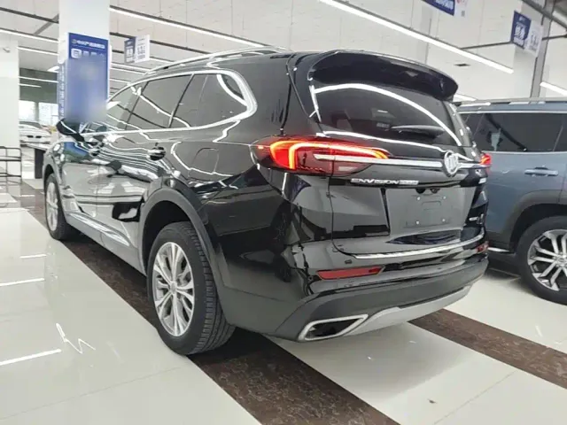 Buick Envision Plus — Фото автомобиля 4