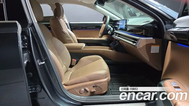 Hyundai Grandeur GN7 — Фото автомобиля 16