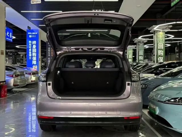 Shangjie SUV — Фото автомобиля 6