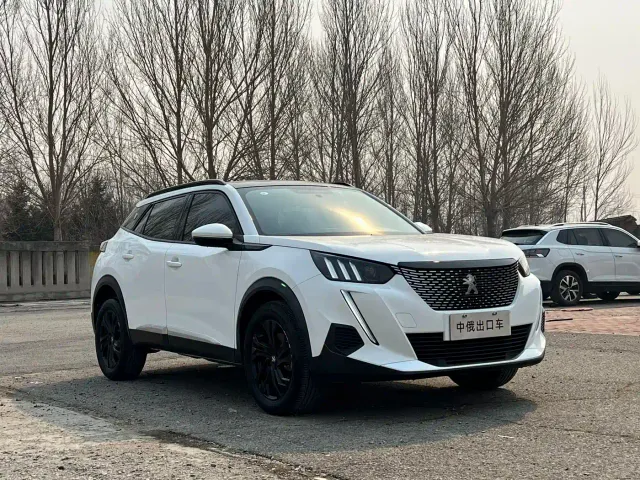Peugeot 2008 — Фото автомобиля 3