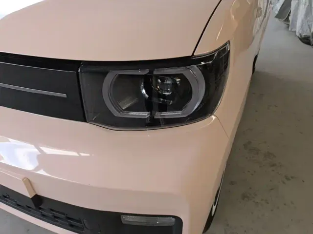 Wuling Hongguang Mini EV — Фото автомобиля 23