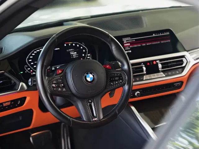 BMW M4 — Фото автомобиля 17