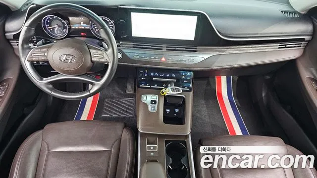 Hyundai Grandeur New — Фото автомобиля 7