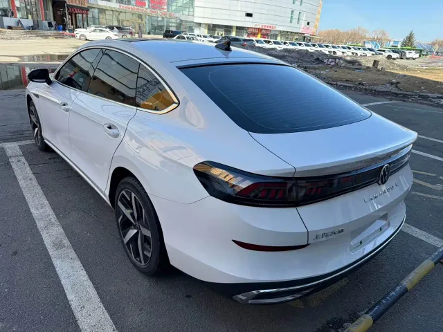 Volkswagen Lamando — Фото автомобиля 7