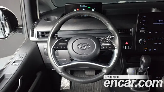 Hyundai Staria Staria Карго 5 мест — Фото автомобиля 12