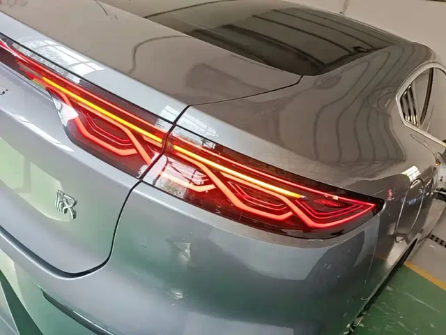 BYD Han — Фото автомобиля 7