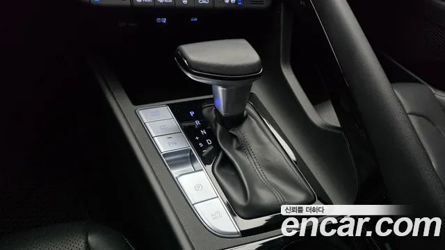 Hyundai Avante CN7 — Фото автомобиля 8