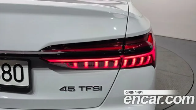 Audi A6 45 TFSI Premium — Фото автомобиля 19