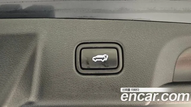 Hyundai Palisade Palisade Дизель 2.2 2WD — Фото автомобиля 14