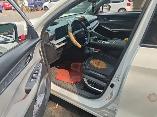 Changan CS75 Plus — Фото автомобиля 17
