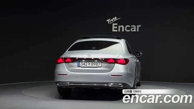 Mercedes-Benz E-Class W214 — Фото автомобиля 4