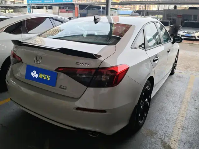 Honda Civic 2022 240TURBO CVT Sport Edition — Фото автомобиля 3