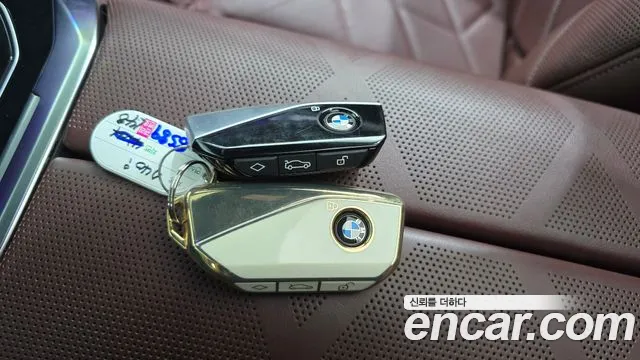 BMW 7-Series 7 серия (G70) 740i sDrive Design Pure Excellence — Фото автомобиля 6