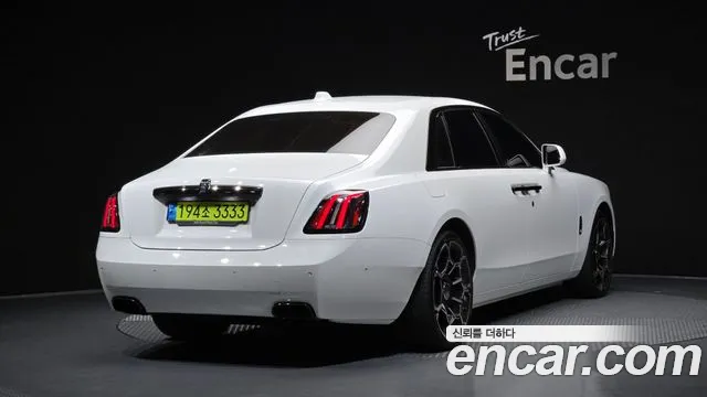 Rolls-Royce Ghost — Фото автомобиля 2