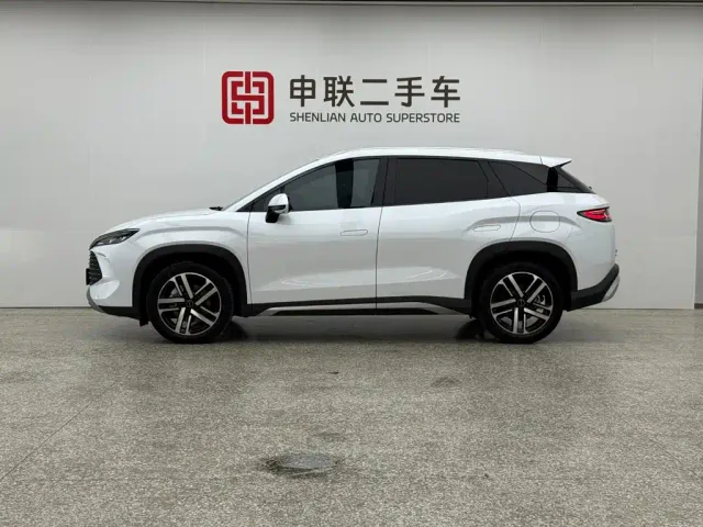 BYD Song L DM-i — Фото автомобиля 3