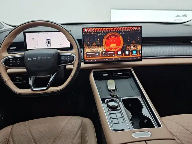 Chery Tiggo 8L — Фото автомобиля 12