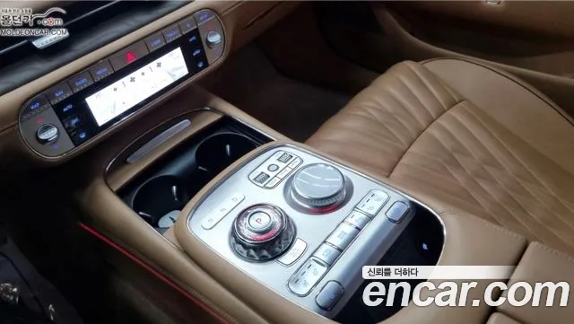 Genesis G90 Бензин 3.5 турбо AWD — Фото автомобиля 14