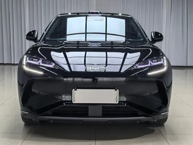 BYD Sealion 07 EV — Фото автомобиля 2