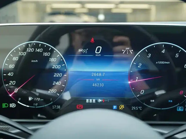 Mercedes-Benz C-Class — Фото автомобиля 7