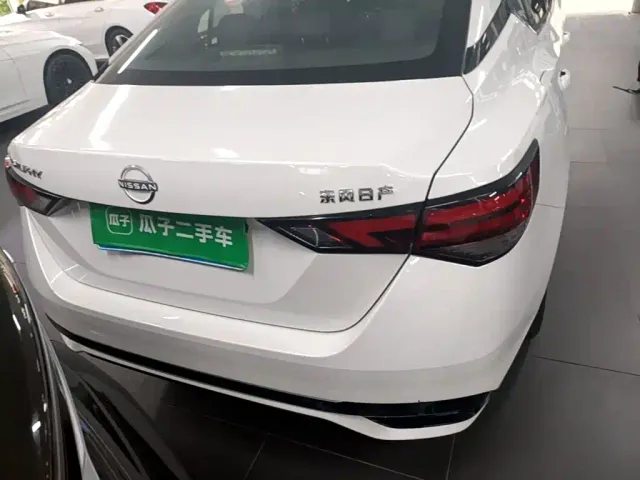 Nissan Sylphy — Фото автомобиля 5