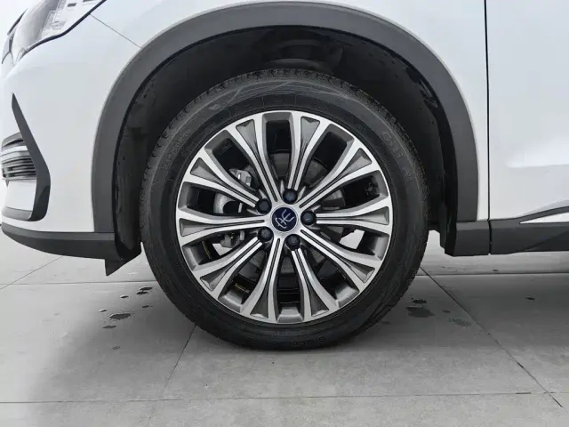 BYD Song Pro — Фото автомобиля 17