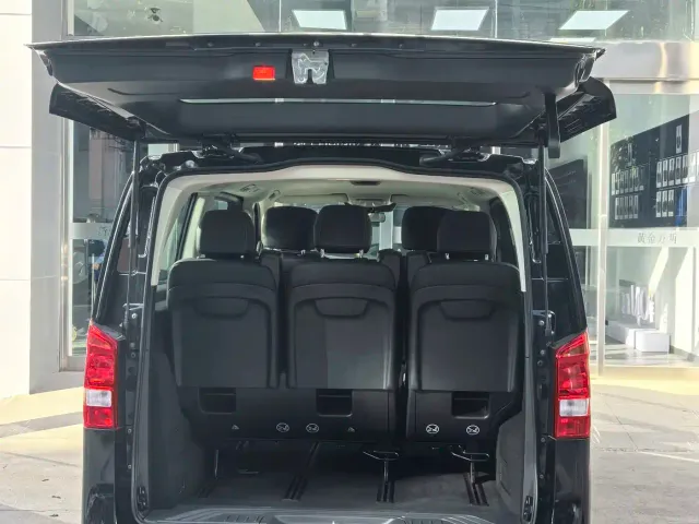 Mercedes-Benz Vito — Фото автомобиля 9