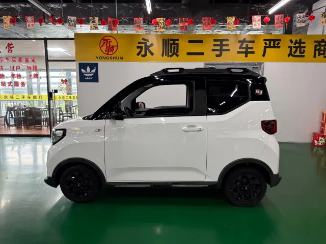 Wuling Hongguang Mini EV — Фото автомобиля 10