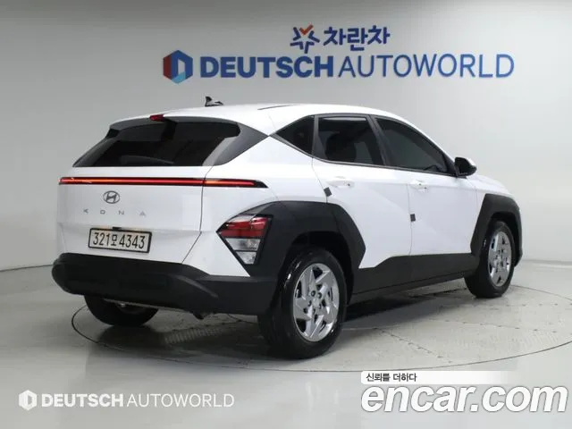 Hyundai Kona — Фото автомобиля 2