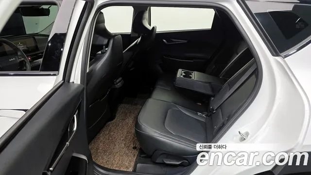 Kia EV6 — Фото автомобиля 20