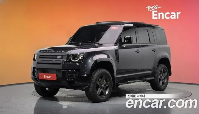 Land Rover Defender — Фото автомобиля 7