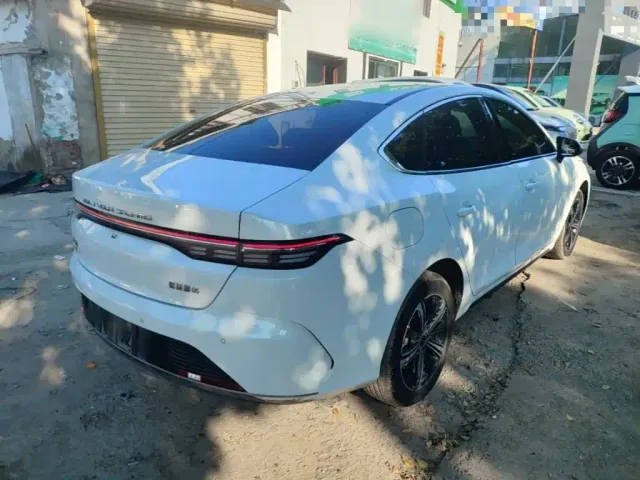 BYD Destroyer 05 — Фото автомобиля 6