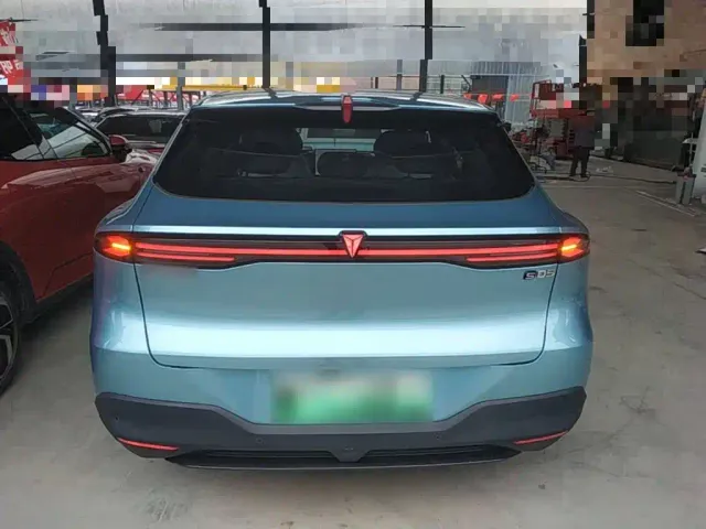 Deepal S05 — Фото автомобиля 5