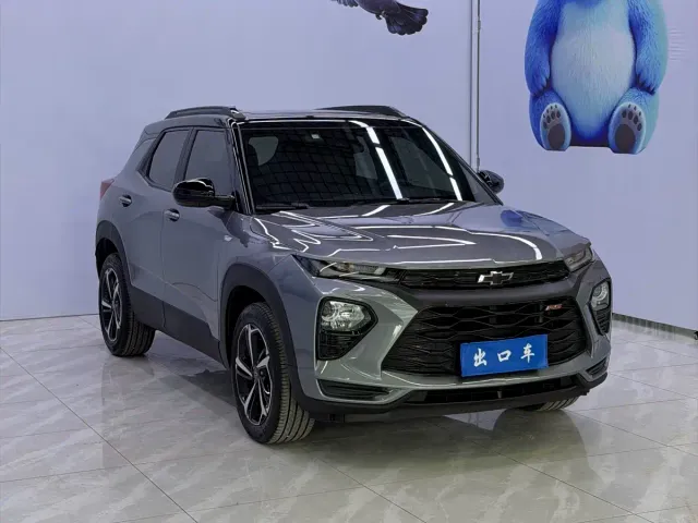 Chevrolet Trailblazer — Фото автомобиля 3