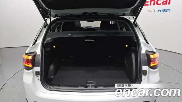 Jeep Compass 2nd Gen — Фото автомобиля 30