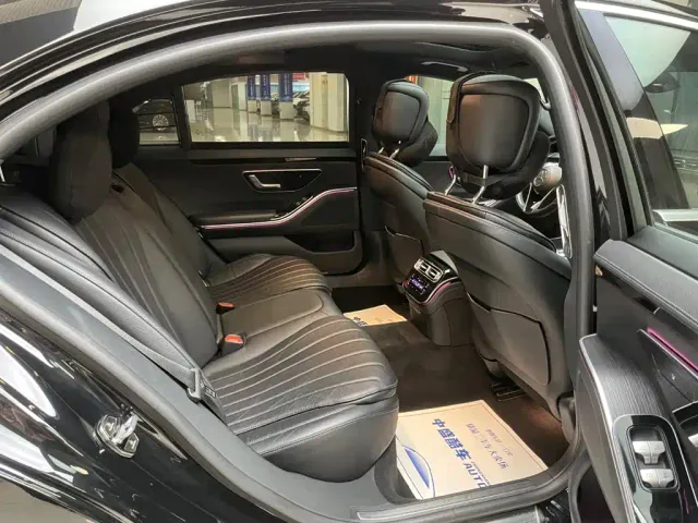 Mercedes-Benz S-Class — Фото автомобиля 15