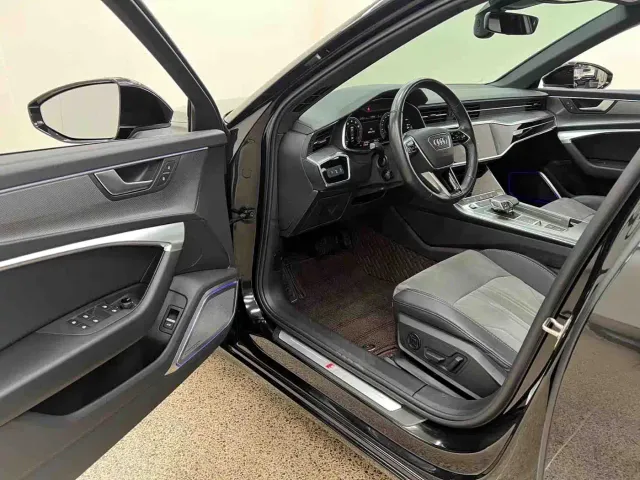 Audi A6L — Фото автомобиля 14