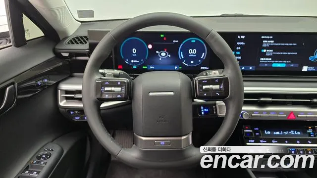 Hyundai Grandeur GN7 — Фото автомобиля 13