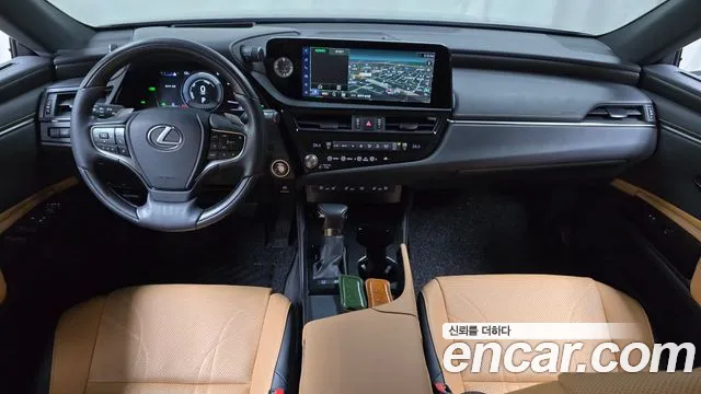 Lexus ES 7th Gen — Фото автомобиля 10